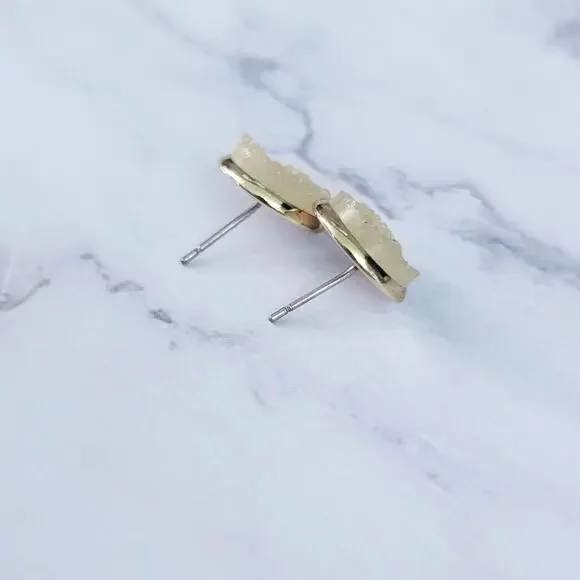 Pale Yellow & Gold Tone Unusual Stud Earrings 0.5" - Picture 8 of 9